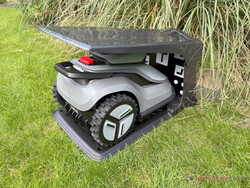 TerraMow V1000 в своем гараже