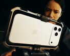 IPhone 17 Pro Max оснащен 48-мегапиксельной телекамерой с матрицей на 56% больше (Источник изображения: Apple)
