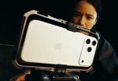 IPhone 17 Pro Max оснащен 48-мегапиксельной телекамерой с матрицей на 56% больше (Источник изображения: Apple)