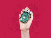 Цена на Pi 4 Model B с дефектами начинается от 87,25 долларов. На снимке: рекламное изображение одноплатного компьютера.