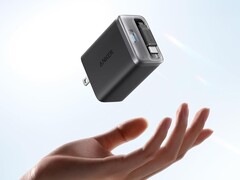 Новое зарядное устройство Nano Charger от Anker (на фото) теперь доступно в США. (Источник изображения: Anker)