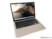 Обзор Apple MacBook Air M2 - Более быстрая графика на 10 ядер не стоит переплаты