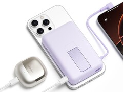 Компания Xiaomi выпустила в Китае Magnetic Stand Power Bank 10000 7.5W (на фото). (Источник изображения: Xiaomi)