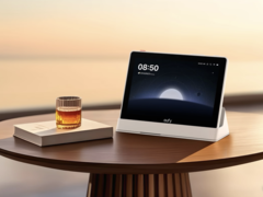 Умный дисплей eufy Smart Display E10 (на фото) можно приобрести в магазине Coolblue. (Источник изображения: eufy через Coolblue)