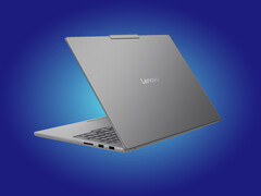 IdeaPad Pro 5i 16IPH11 поставляется исключительно в отделке Luna Grey.