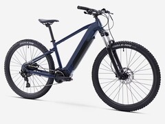 Новый электронный велосипед Rockrider E-EXPL 140 от Decathlon (на фото) теперь доступен в Европе. (Источник изображения: Decathlon)