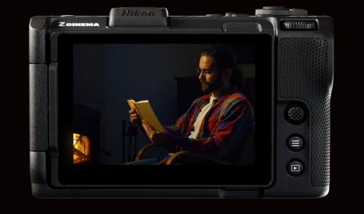 Задняя панель фотоаппарата Nikon ZR с большим экраном