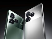 Ожидается, что Realme GT Neo 7 будет еще быстрее, чем Realme GT 6 (на фото). (Источник изображения: Realme)