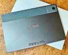 Lenovo Tab K12 очень похож на другой планшет Lenovo, но в нем все же достаточно своего, чтобы быть интересным
