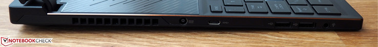 Левая сторона: разъем питания, USB-C 3.0, 2x USB-A 2.0, 3.5 мм аудио разъем