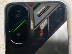 Похоже, что Xiaomi готовится выпустить и специальную версию Poco F7. (Источник изображения: Abhishek Yadav)