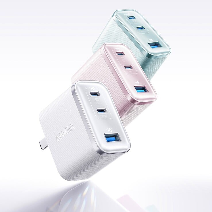 Ультразарядное устройство Anker Nano SafeCharge доступно в различных цветах с мерцающей отделкой (на фото). (Источник изображения: JD.com)