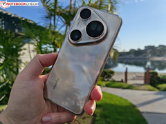 Huawei Pura 80 Ultra, оснащенная 1-дюймовым датчиком изображения SmartSens последнего поколения