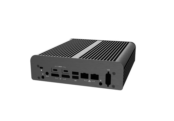 Корпус с пассивным охлаждением сохраняет разъёмы ввода-вывода платы Asus NUC 16 Pro.