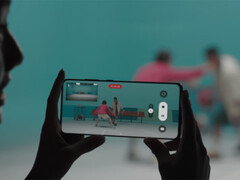 В настоящее время Samsung ограничивает применение технологии Zoom Anyplace видеозаписями. (Источник изображения: Samsung)