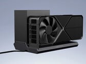 DEG2 имеет и OCuLink, и Thunderbolt 5. На фото: док-станция DEG1 для eGPU. (Источник изображения: Minisforum - отредактировано)