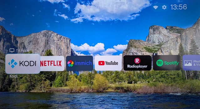 Projectivy Launcher предлагает чистый интерфейс для Вашего Google TV, но для получения наилучших впечатлений необходимо выполнить несколько дополнительных действий. (Источник изображения: Notebookcheck)