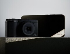 Realme GT 8 Pro - это первый смартфон с камерой Ricoh. (Источник изображения: Realme)