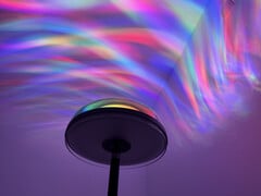 Три новых торшера Torchiere, Uplighter и Tree от Govee в кратком обзоре. (Источник изображения: Маркус Швартен / Notebookcheck)