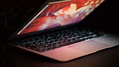 Microsoft переводит неуправляемые машины с Windows 11 24H2 на 25H2 по мере приближения срока окончания поддержки в октябре 2026 года.