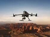 Matrice 400: Новый дрон с большим радиусом действия и большой полезной нагрузкой. (Источник изображения: DJI)