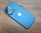 Как сообщается, линейка iPhone 16 Pro будет отличаться более крупными дисплеями, более тонкими рамками, улучшенными сверхширокоугольными камерами. (Источник изображения: Notebookcheck)