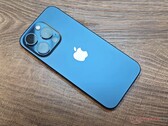 Как сообщается, линейка iPhone 16 Pro будет отличаться более крупными дисплеями, более тонкими рамками, улучшенными сверхширокоугольными камерами. (Источник изображения: Notebookcheck)