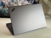 Lenovo ThinkPad T16 5-го поколения с процессором AMD