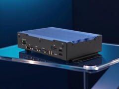 Новый прочный мини-ПК без вентилятора от Aaeon оснащен впечатляющими пятью сетевыми портами RJ45. (Источник изображения: Aaeon, отредактировано)