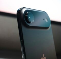 В будущем Apple iPhone Air может заменить базовую модель.