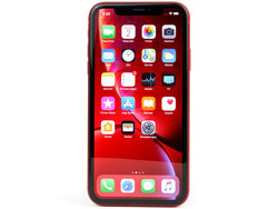 На обзоре: Apple iPhone XR