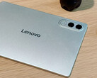 Подтверждено, что Xiaoxin Tablet GT Pro оснащен аккумулятором емкостью 8 860 мАч. На снимке: задняя панель планшета. (Источник изображения: Lenovo)