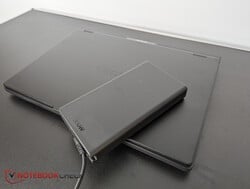 300-ваттный блок питания от Lenovo