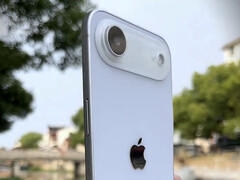 В iPhone 17 Air может появиться зарядка MagSafe и дополнительный аксессуар для расширения батареи. (Источник изображения: Majin Bu)