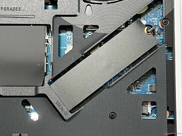 Слот SSD 2