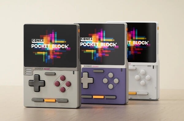 Ayaneo Konkr Pocket Block в цветах Original Grey, Cube Purple и Atoms White.