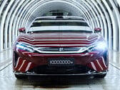 Автомобиль BYD Da Han сошел с конвейера в Китае, став десятимиллионным автомобилем, выпущенным в серии Dynasty.