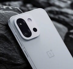 OnePlus 13T. (Источник изображения: Han Sir на Weibo)