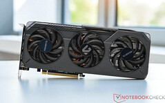 Radeon RX 9050 станет более дешевой альтернативой RX 9060 XT, изображенной здесь