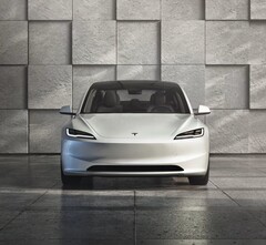 Электромобиль Tesla Model 3 (Источник изображения: Tesla)