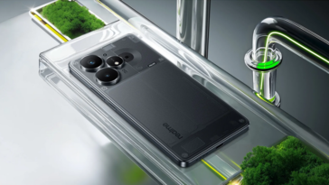 Realme Neo7 Turbo выпускается в прозрачно-черном...