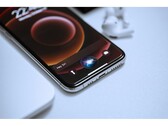 Apple согласна на выплату 95 миллионов долларов по иску о конфиденциальности Siri (Источник изображения: Фото omid armin on Unsplash)