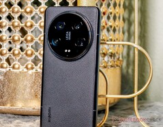 Xiaomi 14 Ultra - одно из четырех устройств, которые могут получить неофициальное обновление HyperOS 1.5 от Xiaomi. (Источник изображения: Notebookcheck)