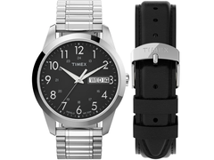 Модель Timex Main Street Round TWG027900JQ обладает водонепроницаемостью до 30 м (3 бар).