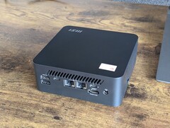 Встроенный динамик в MSI NUC 2MG хорош на бумаге, но на практике его громкость слишком мала для многих сред (Источник изображения: Notebookcheck)