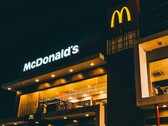 McDonald's будет 3D-печатать абажуры из материалов, пригодных для вторичной переработки. (Источник изображения: Robi Pastores / Pexels)