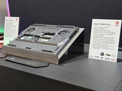 MSI Raider 16 HX Max на выставке CES 2026 демонстрирует новый дизайн нижней панели (Источник изображения: Notebookcheck)