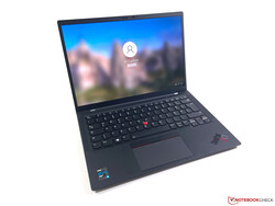 На обзоре: Lenovo ThinkPad X1 Carbon G9. Тестовый образец предоставлен компанией Lenovo