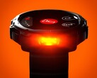 В часах Polar Street X Smartwatch есть светодиодный фонарик, который также может светить красным.