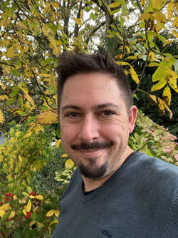 Селфи с iPhone 17 Pro